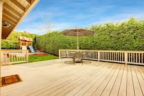 5 Deck Design Ideas to Enhance Your Home’s Curb Appeal
