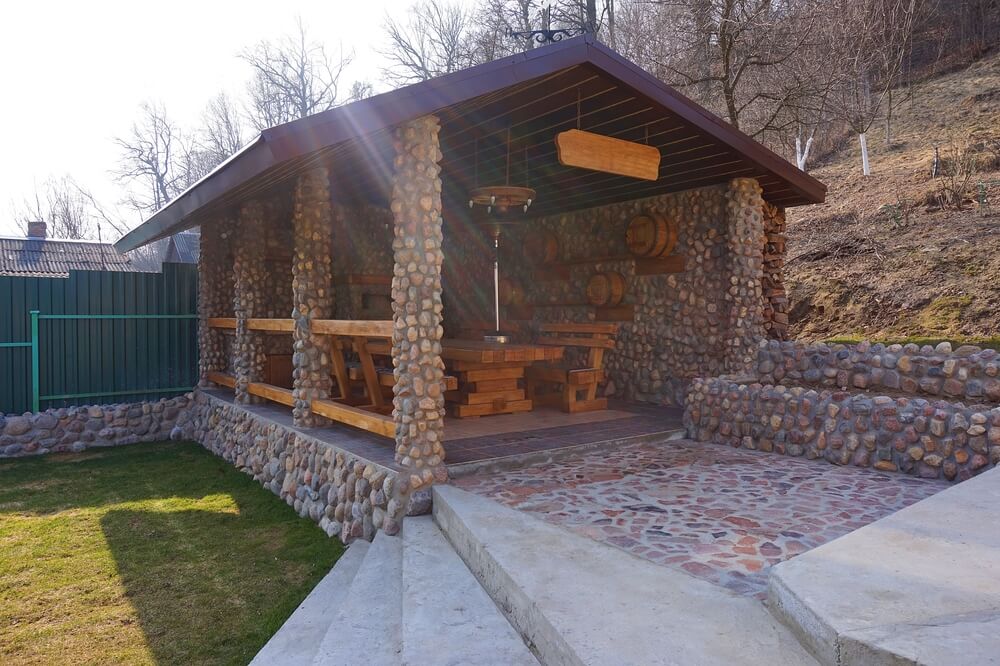 Transformative Gazebo Design Ideas for Small Backyards