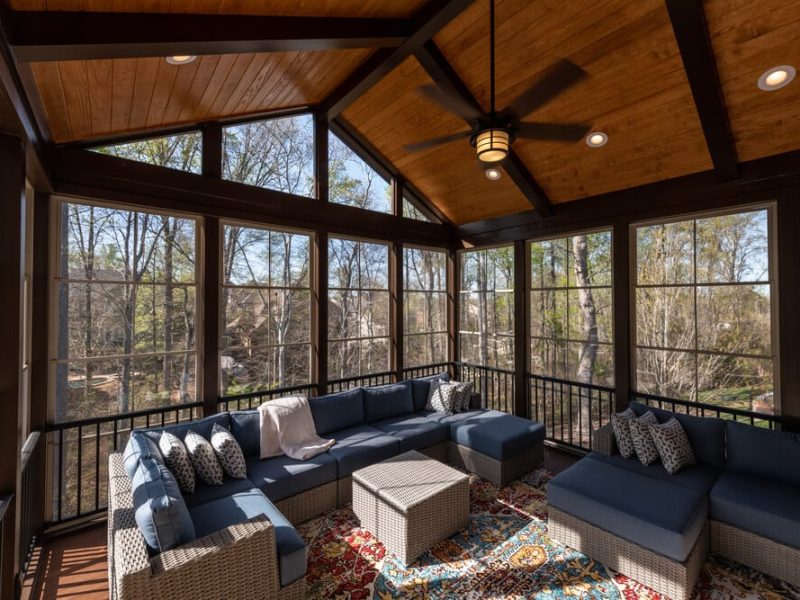 Discover 5 Benefits of Adding a Screen Room to Your Home