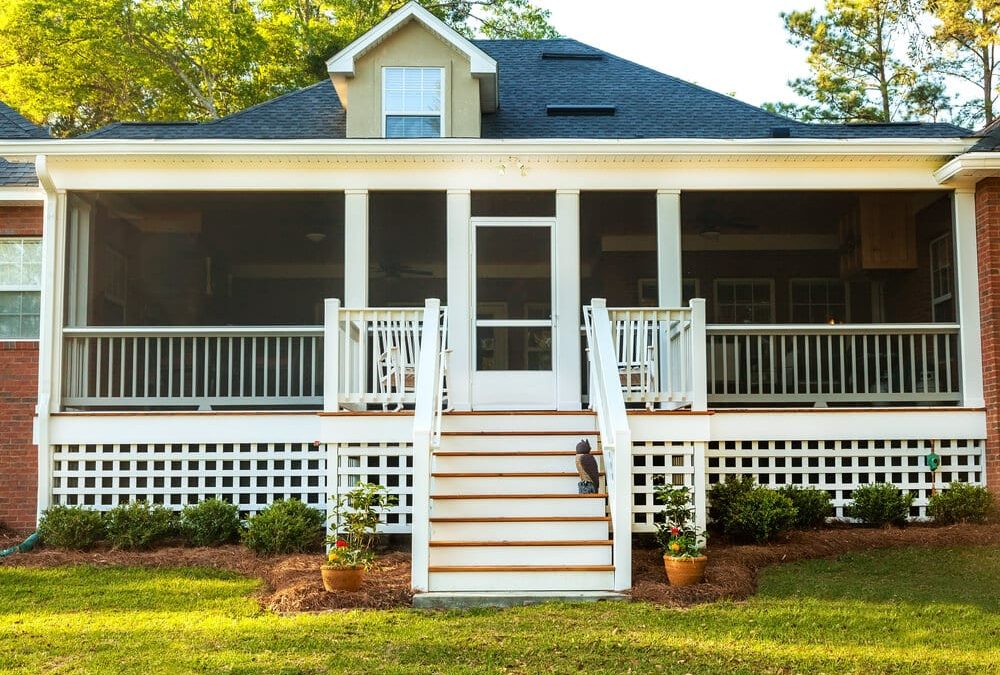 Screen Room Design Ideas for Every Homeowner: Patio Makeovers