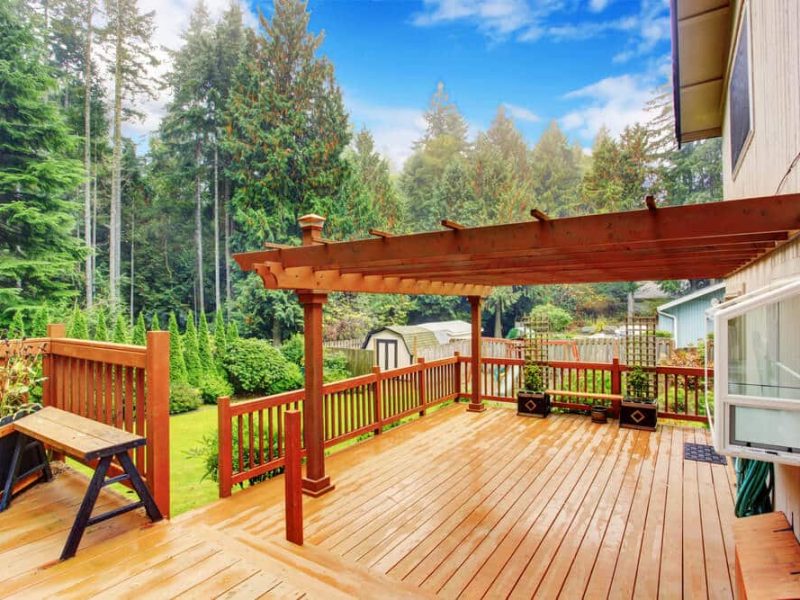 How a Professional Deck Builder Can Make Your Dream Deck a Reality