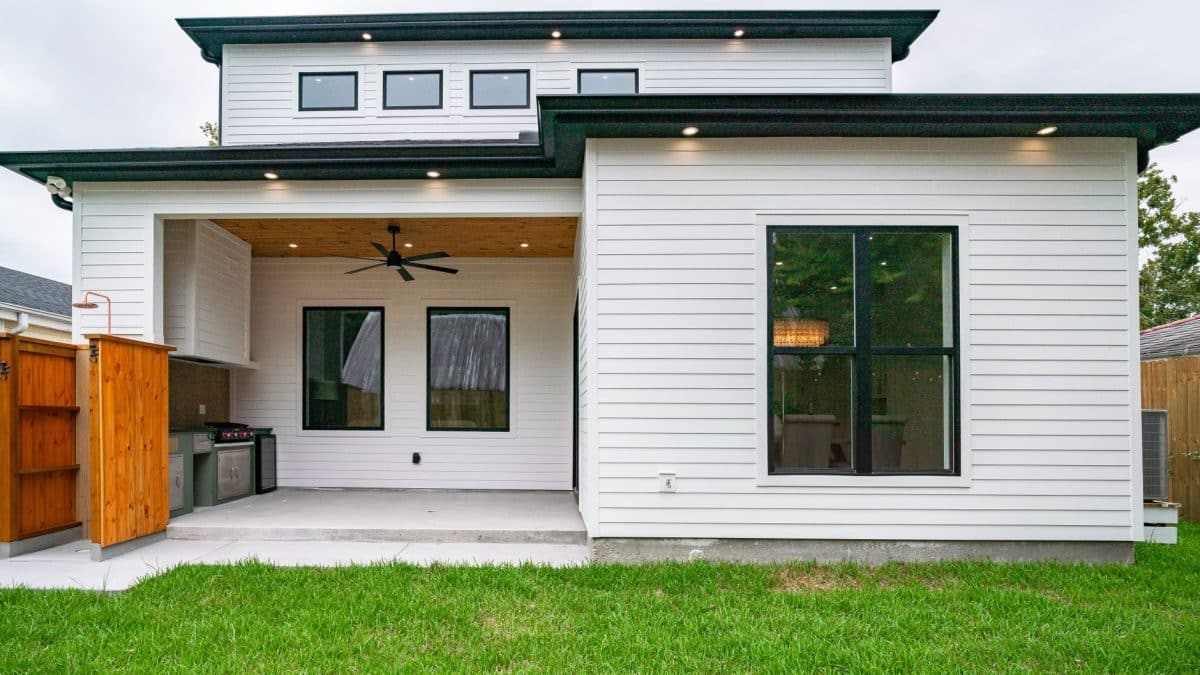 Extend Your Outdoor Season: Lighting, Fans, and Screens for New Orleans Patios