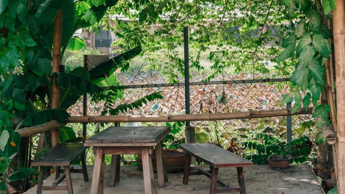 How to Keep Your Covered Patio Cool Through a New Orleans Summer