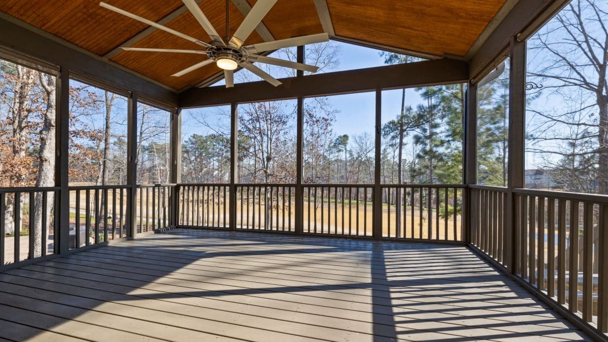 Screening a Porch in a New Orleans Historic District: What the HDLC Reviews